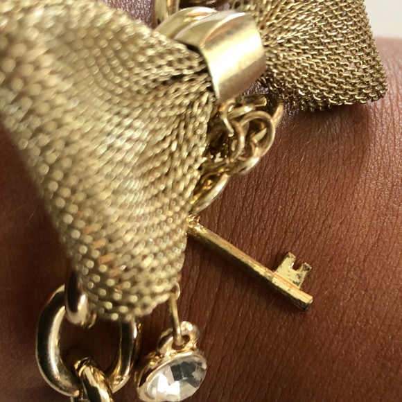 Gold Guess Women's Bow Bracelet - Picture 2 of 2